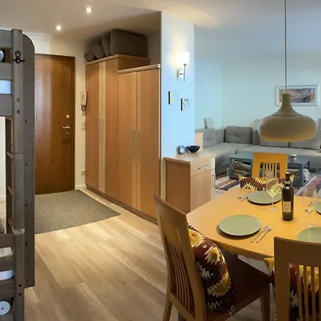 Apartment Downtown *